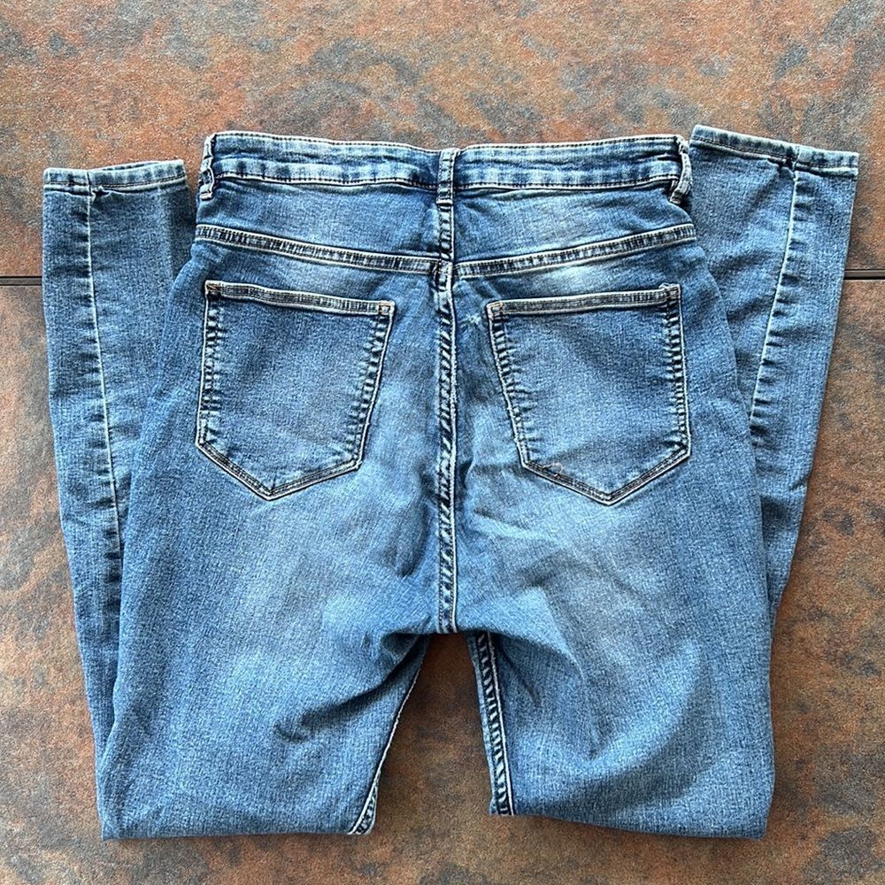 H&M jeans - Picture 6 of 6